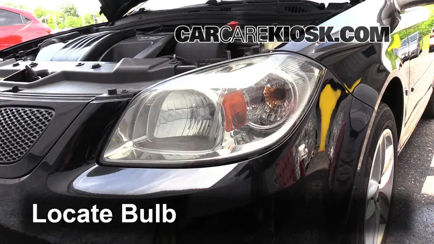 2007 Pontiac G5 2.2L 4 Cyl. Lights Turn Signal - Front (replace bulb)